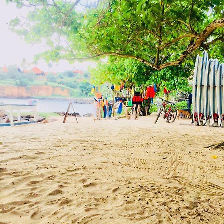 Ashford Beach Matara Exteriör bild
